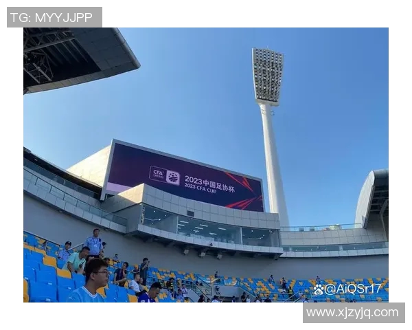 京都球队对决冈山绿鸡展现精彩足球盛宴引发球迷热情期待 京都球队对决冈山绿鸡展现精彩足球盛宴引发球迷热情期待