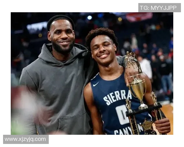 乔丹克拉克森的篮球旅程与成就分析:从新秀到全明星的蜕变之路 乔丹克拉克森的篮球旅程与成就分析:从新秀到全明星的蜕变之路