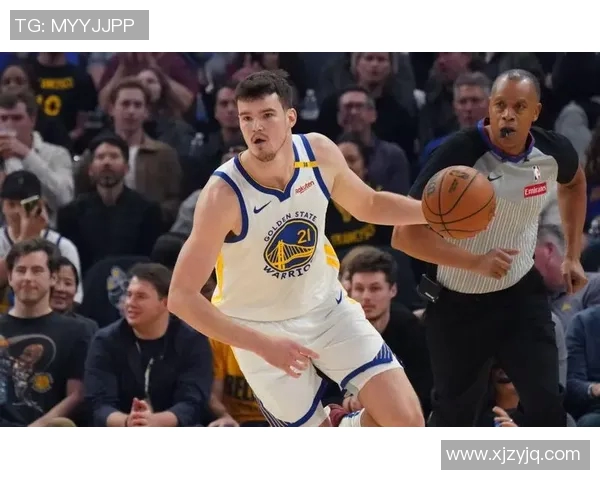 勇士与爵士季后赛精彩对决录像回放全景回顾与分析