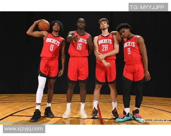 火箭队与中国上海的精彩对决揭示篮球魅力与团队精神的完美结合 火箭队与中国上海的精彩对决揭示篮球魅力与团队精神的完美结合